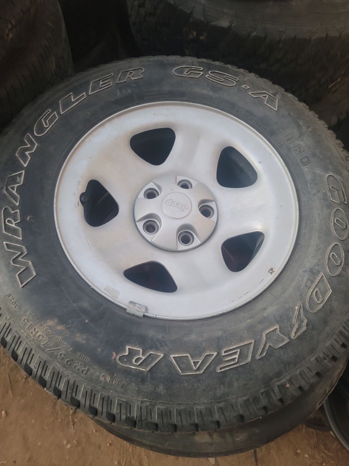 Free jeep wheels