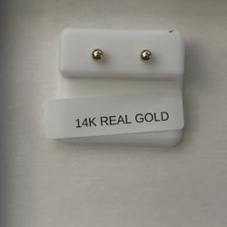 Solid Gold Stud earrings 14k