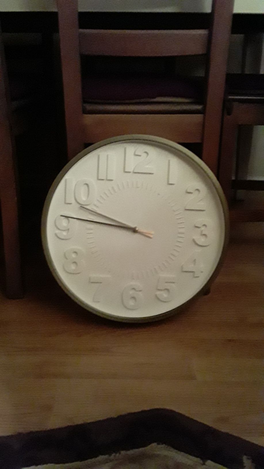 Modern clock