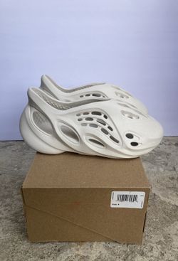 Yeezy Foam Runner
