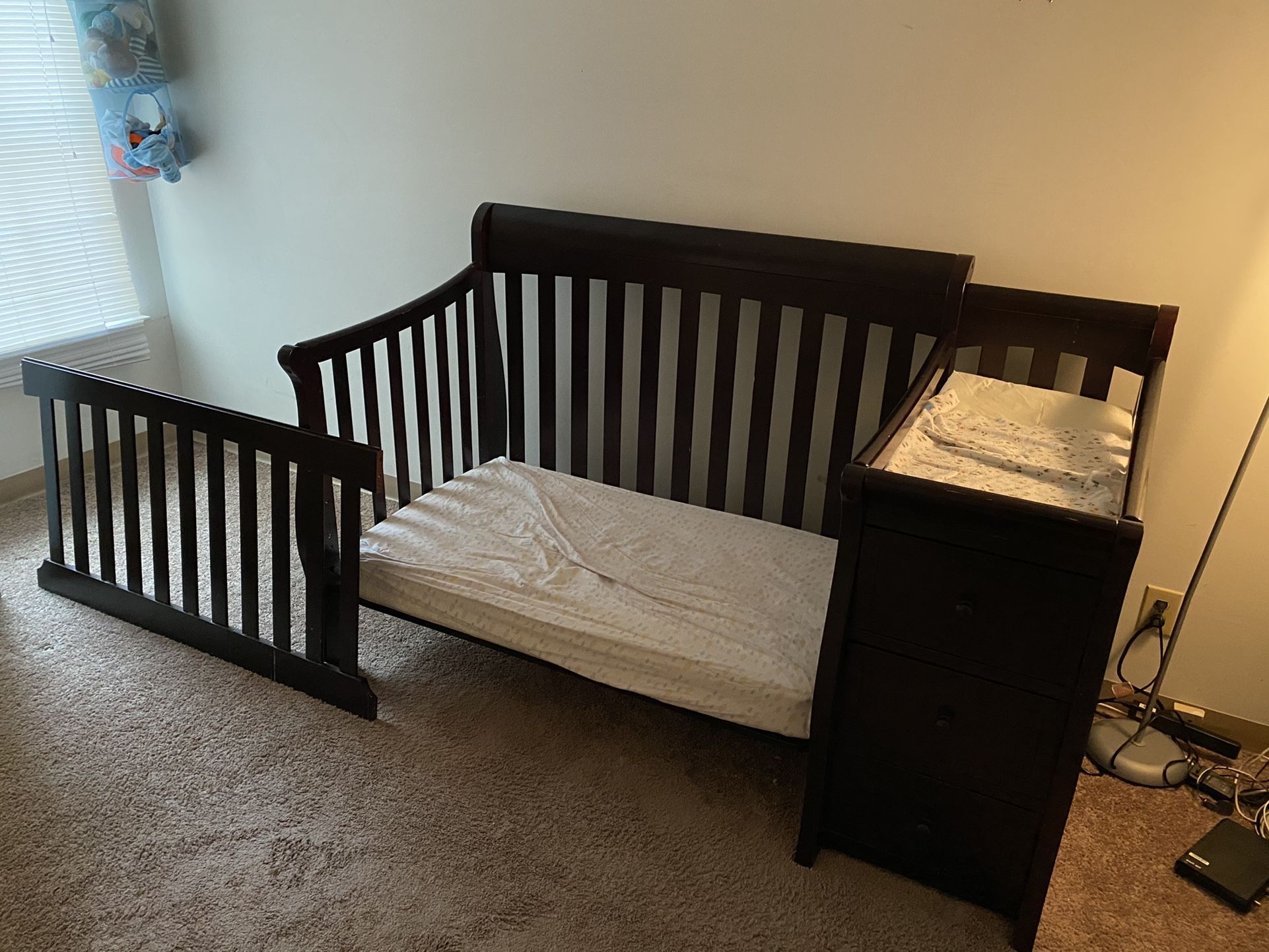 Crib/toddler Bed