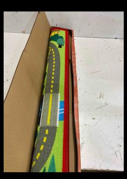 Melissa & Doug Round The Town Road Rug