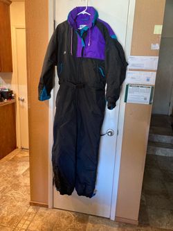 Ladies Columbia snowsuit XL