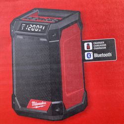 Milwaukee Speakers 🔊 Bluetooth, And Radio Only 