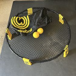 Spikeball Set