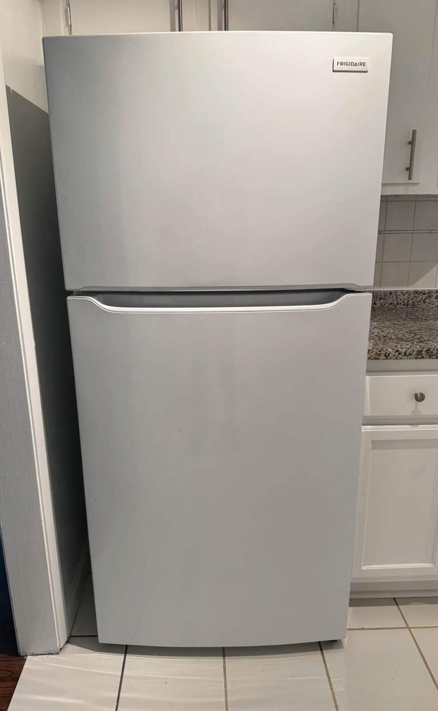 Frigidaire fridge