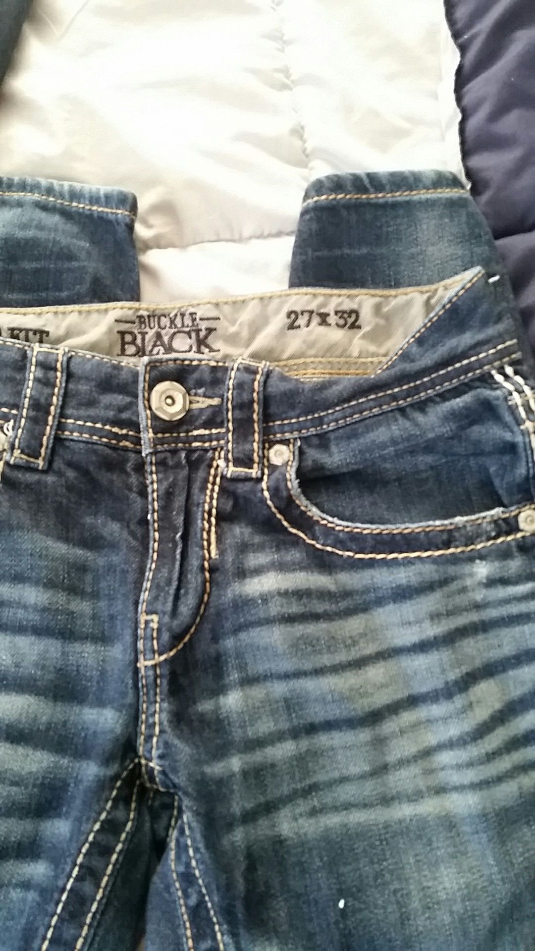 BUCKLE BLACK YOUTH