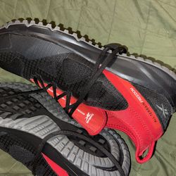 Men’s Steal Toe Shoe Size 13