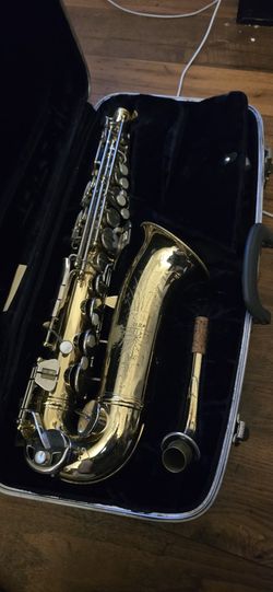 C.G. Conn Shooting Star Alto Saxophone