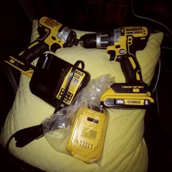 Xr 3speed 20v Inpact Hammer drill