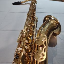 Like New Tenor Sax