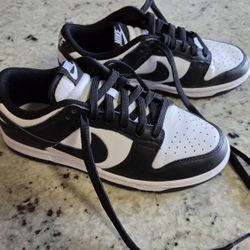 Nike Dunk Low Black White Panda – Women’s Size 6