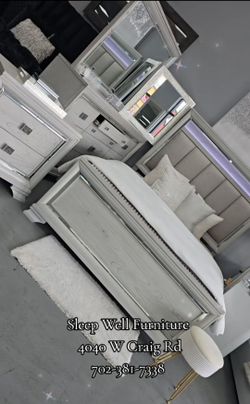 ✨️4pc Queen, King Bedrooms ✨️ Furniture Sectionals, Dining Avail