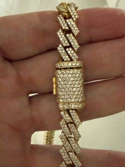 Chain  necklace Miami Cuban iced out