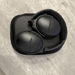 Bose Noise Cancelling Headphones