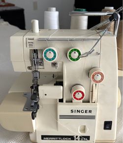 Vendo Fileteadora como nueva Singer