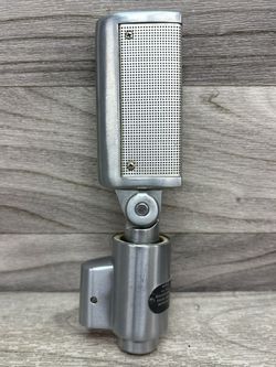 Shure Uniron Ribbon Microphone (A1D026991)
