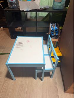 Free Kids table and chairs