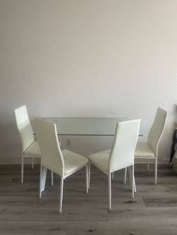 Modern Glass Dining Table with 4 White Chairs — Excellent Condition!