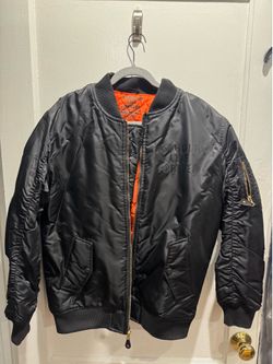 Bomber jacket