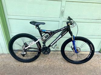 Bike with disc brakes 🚲 26”