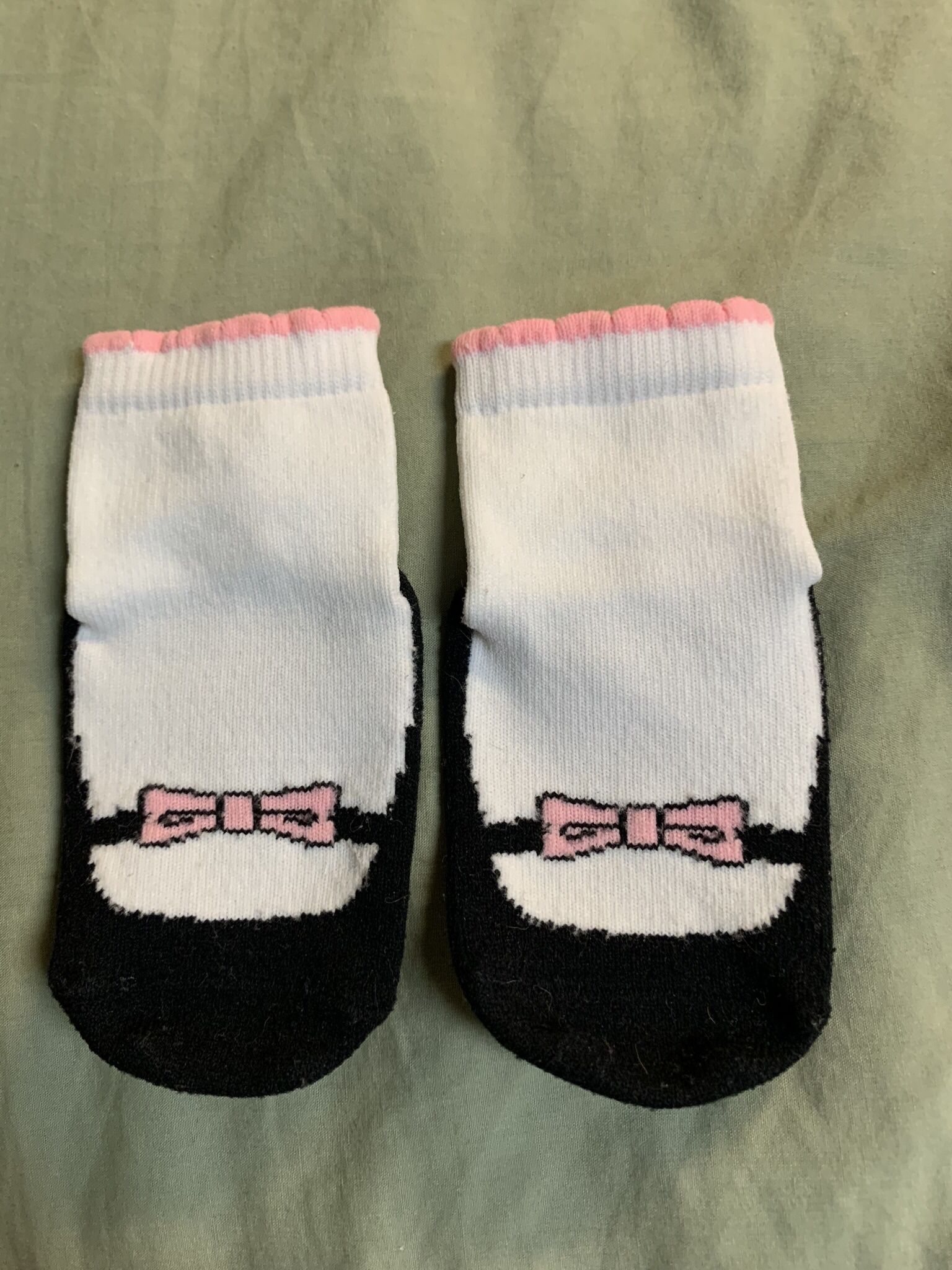 SkidDERS Grip Socks