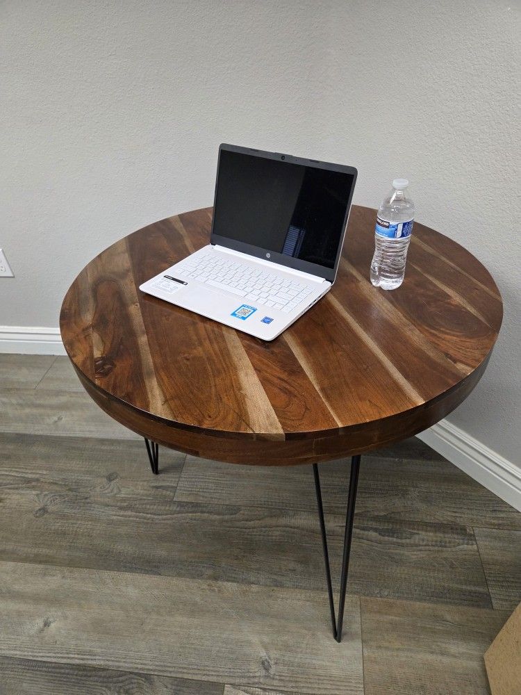 Real Wood Modern Table 34" Wide