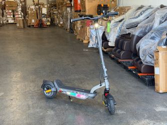 600w 20mph S Nova Commuting Electric Scooter