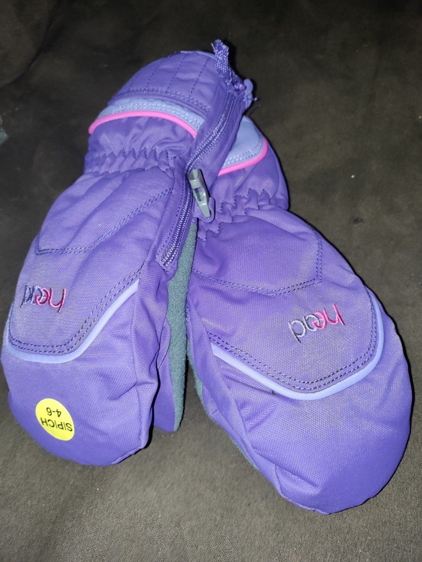Girl's Head Brand Ski Mittens size 4-6 insulated! Brand new!Â