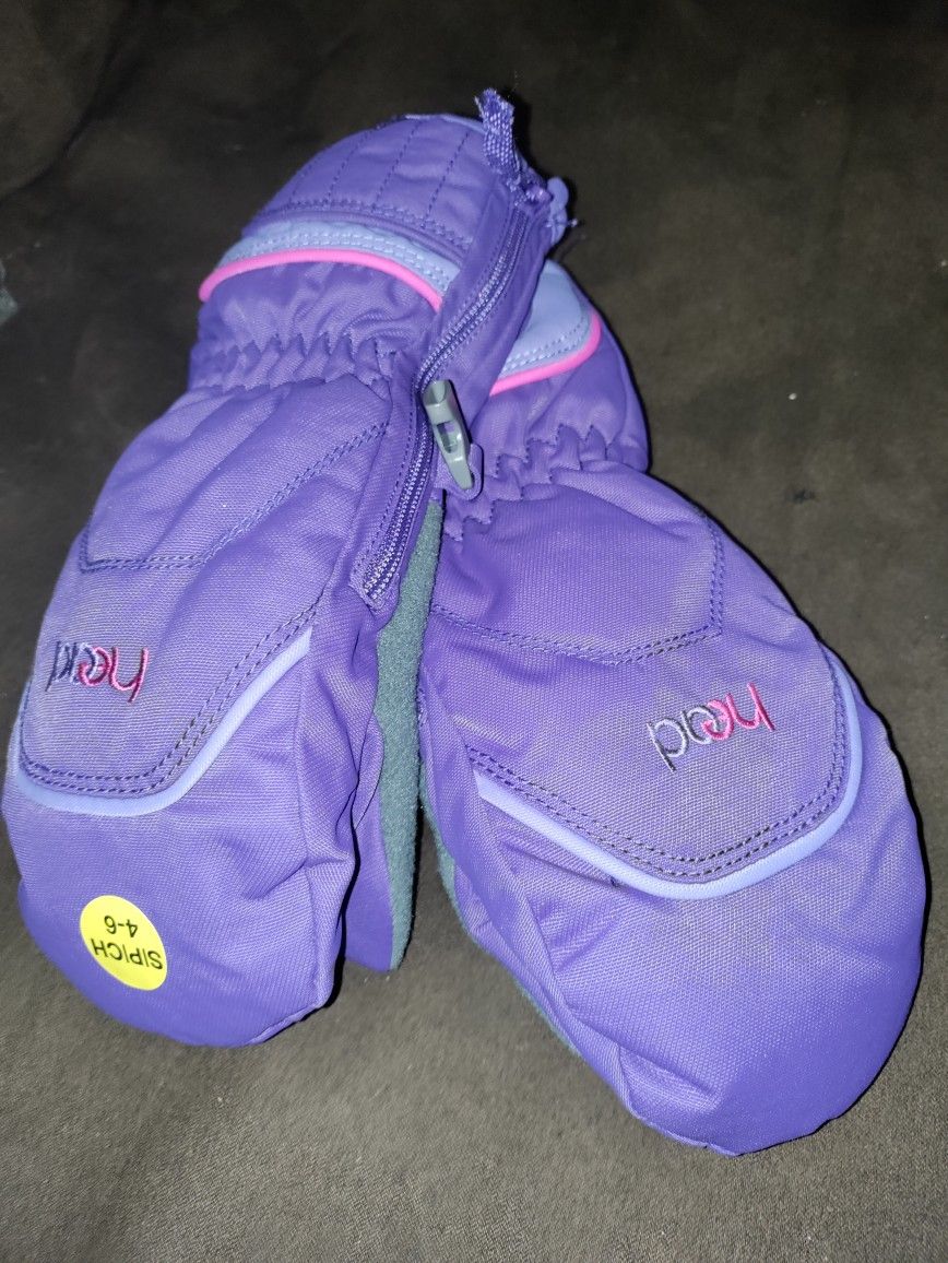 Girl's Head Brand Ski Mittens size 4-6 insulated! Brand new! 