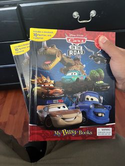 Disney Pixar cars on the road busy book. Includes 10 figurines & playmat.