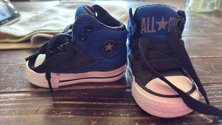 Size 2 boys shoes