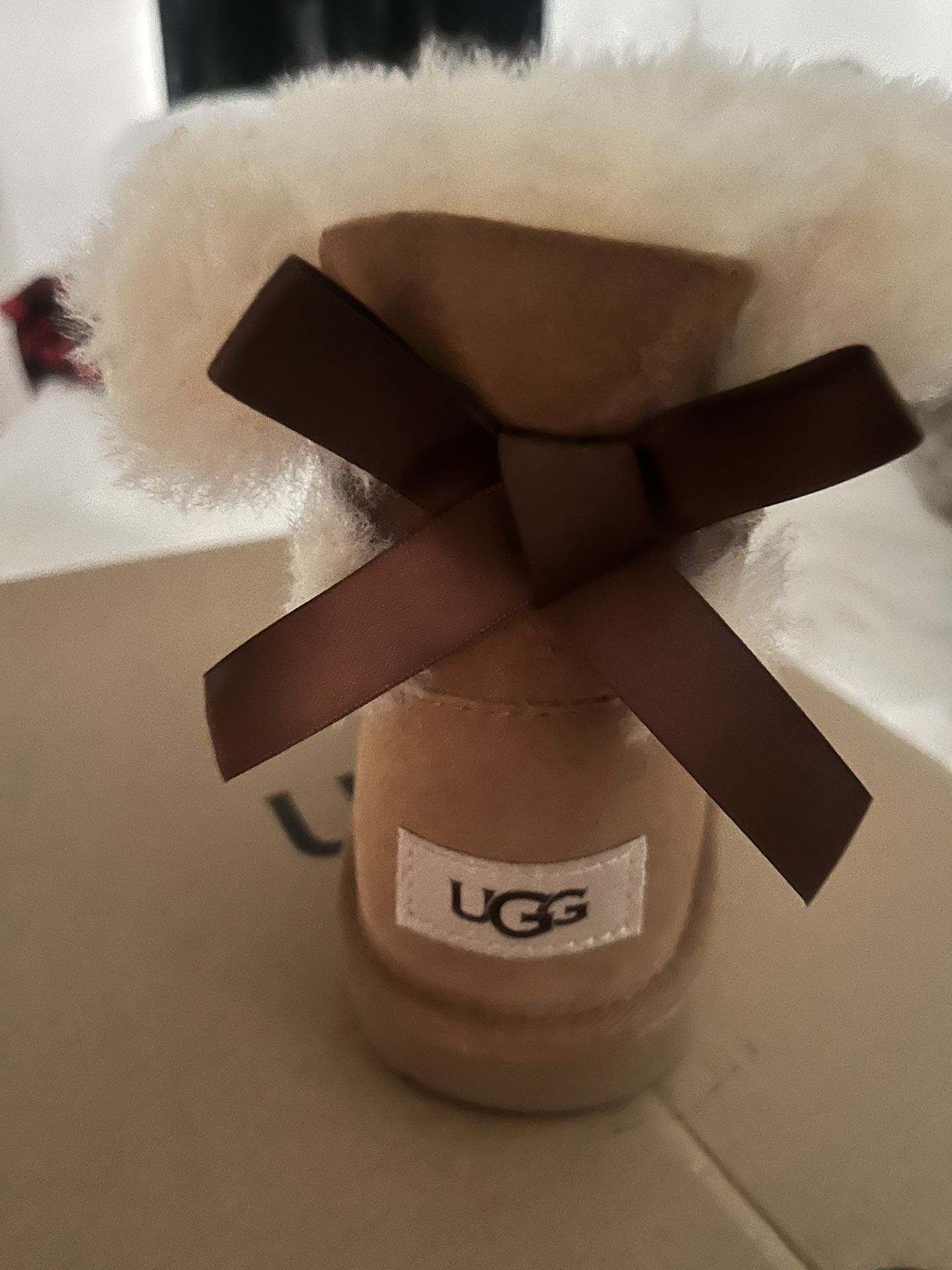 UGGS Girl