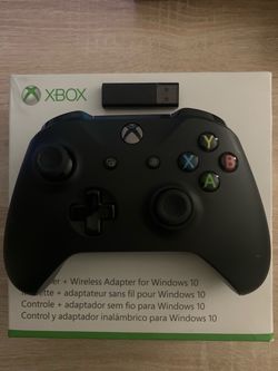 Xbox One Wireless Controller (Black) w/ Adapter