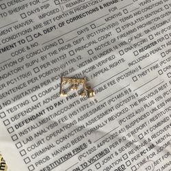 10k Yellow Gold E Pendant