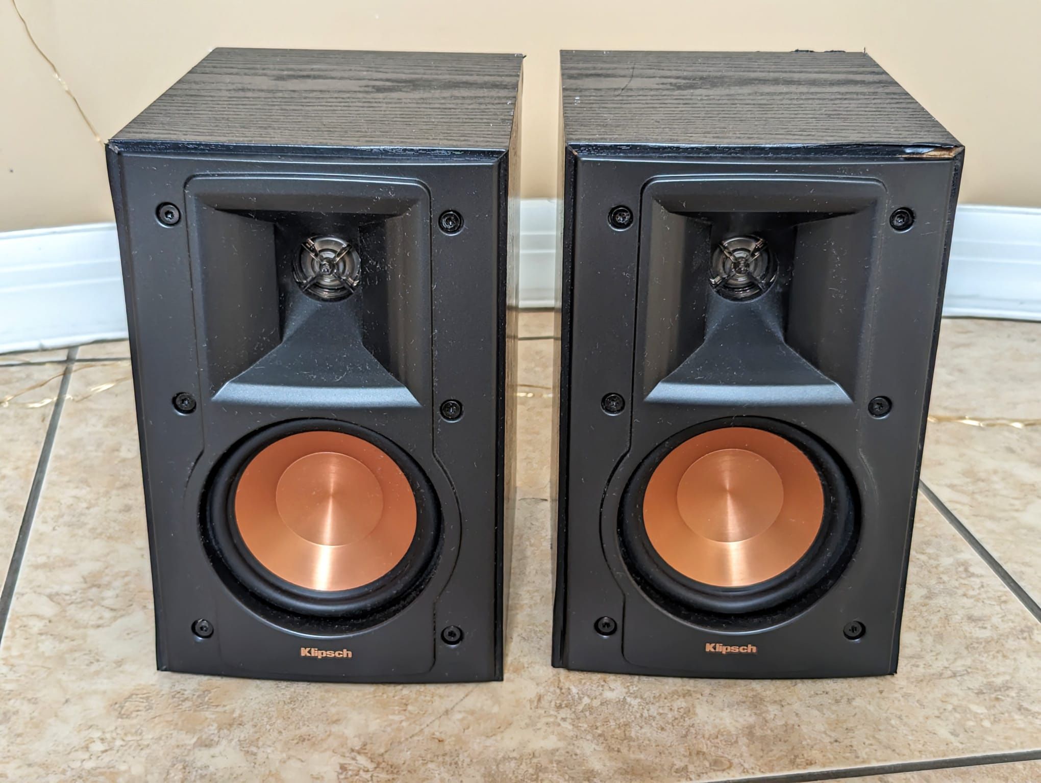 Klipsch Reference RB-41 II Bookshelf Speakers 