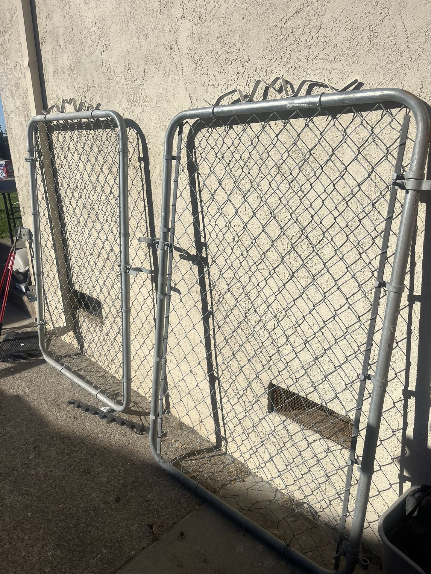 Chain Link Fence 3 ft. W x 5 ft. H Galvanized Steel Walk Fence Gate