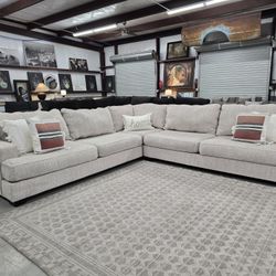 Rawcliffe 3-Piece Sectional Couch 🚛  DELIVERY AVAILABLE! 🚚
