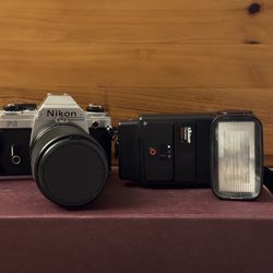 Nikon FG 35 mm camera