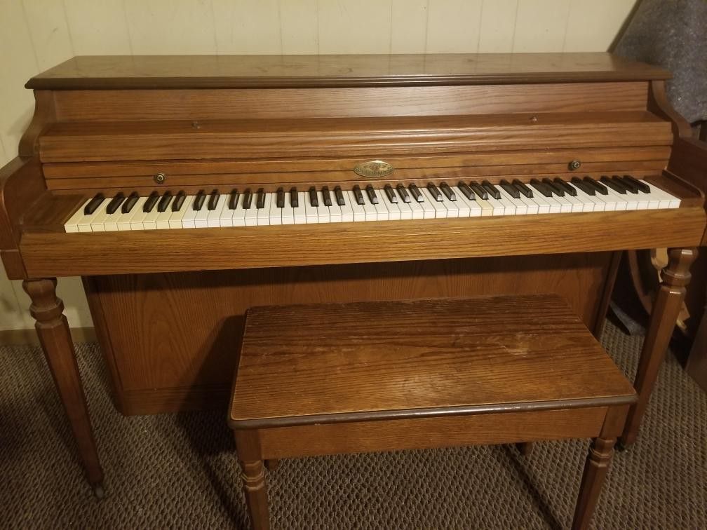 Wurlitzer Piano