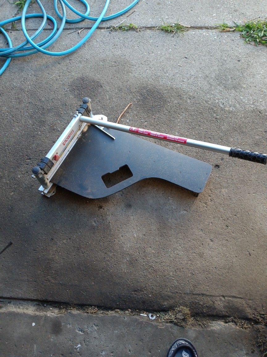 Tile Cutter