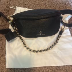 Michael Kors Slader Leather Sling Pack( 4 Colors) 