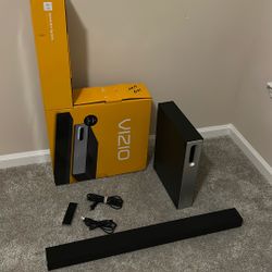 2.1 Vizio Sound Bar System - Excellent Condition