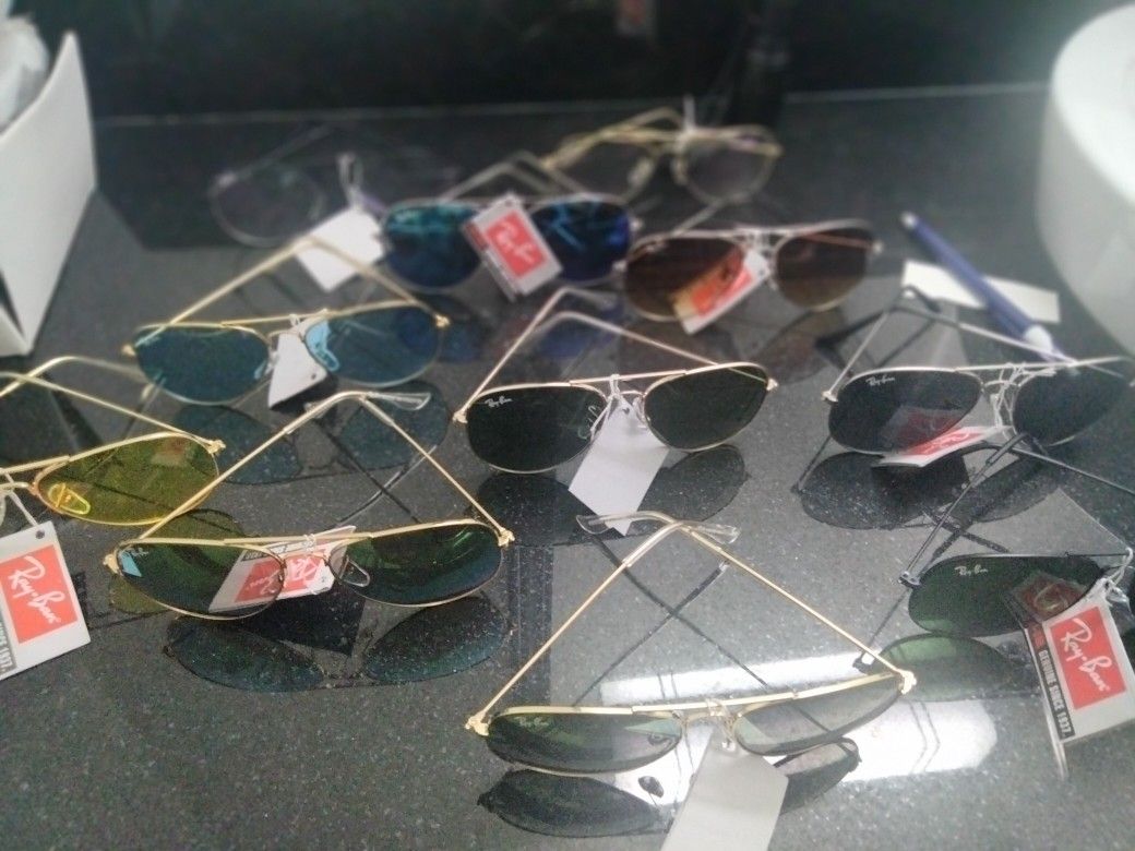 Raybans Special