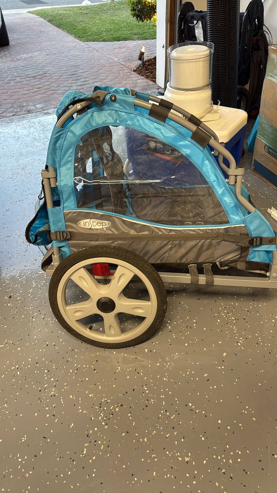 Instep Single Kid Bike Trailer 