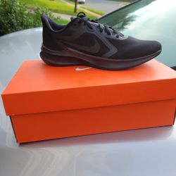 Nike Shoes For Women 