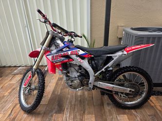 Honda CRF450R motorcycle