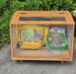 Wooden Small Animal Enclosure with Accessories And Food