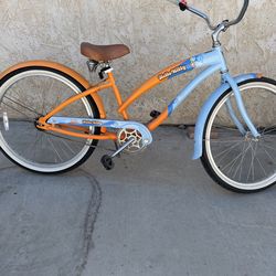 Hello Kitty  Beach Cruiser . 