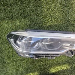 BMW M550i G30 OEM Headlight 2019-2020